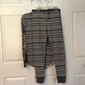 NWOT Medium Old Navy Thermal Pajama Set